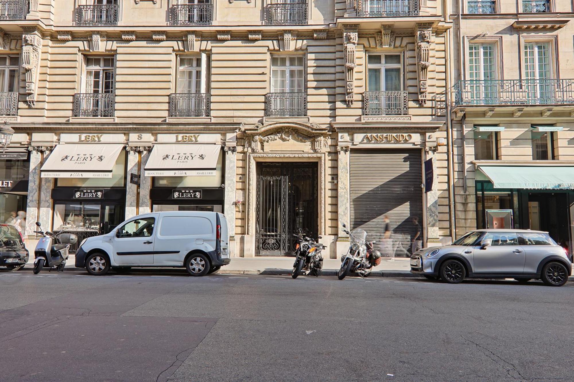 Appartement Quartier Rue De La Paix Free Netflix Párizs Kültér fotó